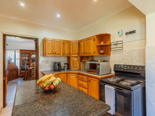 3 Bedroom House For Sale in Moseley Park