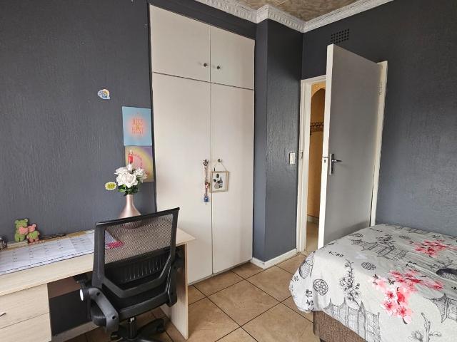 3 Bedroom House For Sale in Mayberry Park