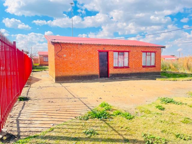 3 Bedroom House For Sale in Marabastad