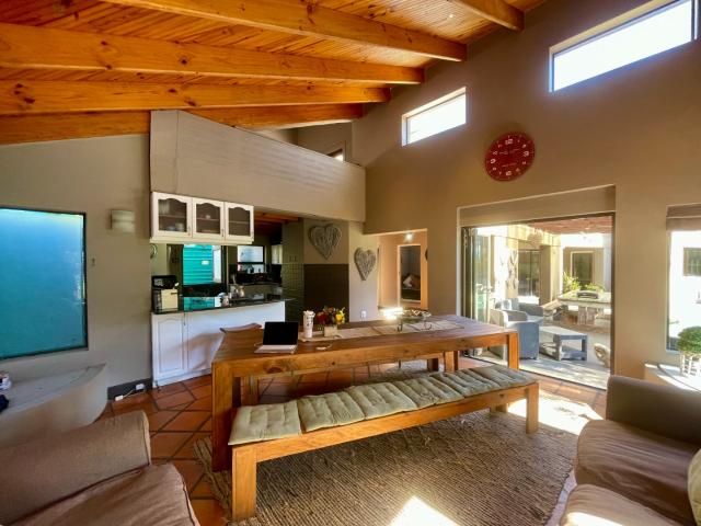 3 Bedroom House For Sale in Meedingsride
