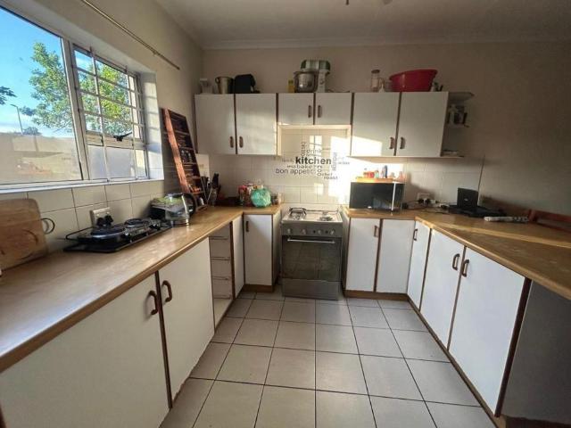 3 Bedroom House For Sale in Meer En See