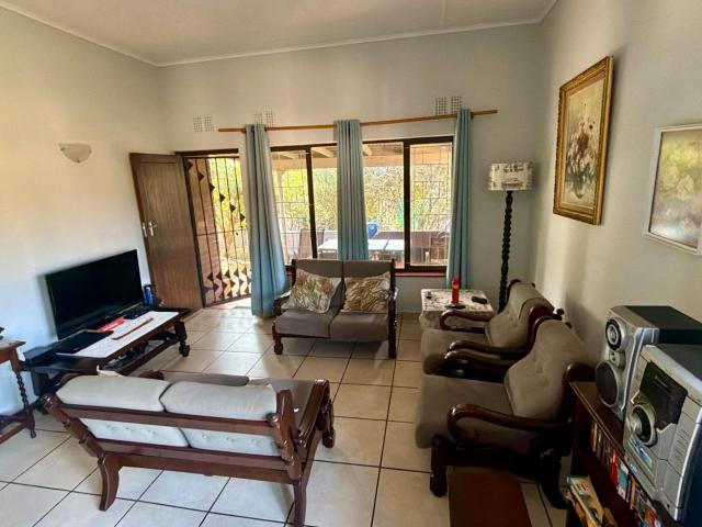3 Bedroom House For Sale in Mtwalume