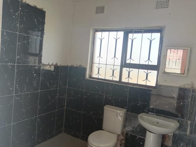 3 Bedroom House For Sale in Mthatha