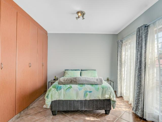3 Bedroom House For Sale in Mulbarton