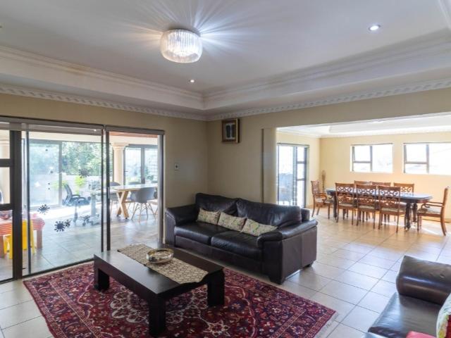 3 Bedroom House For Sale in Mulbarton