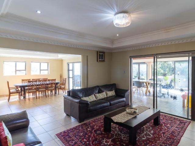 3 Bedroom House For Sale in Mulbarton