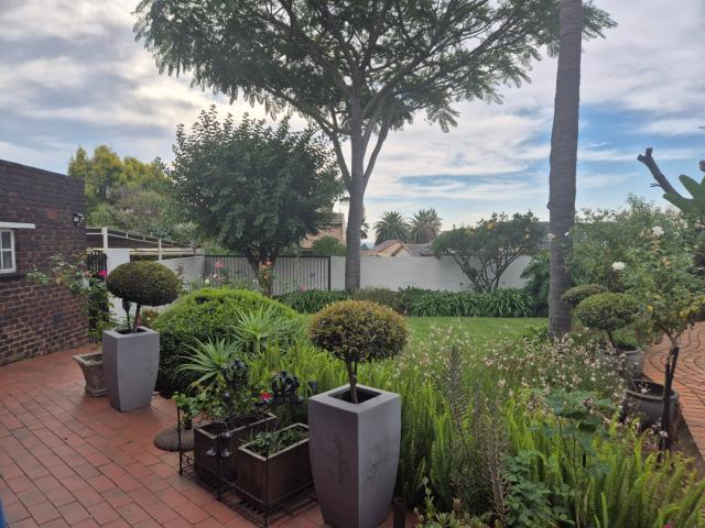 3 Bedroom House For Sale in Norkem Park