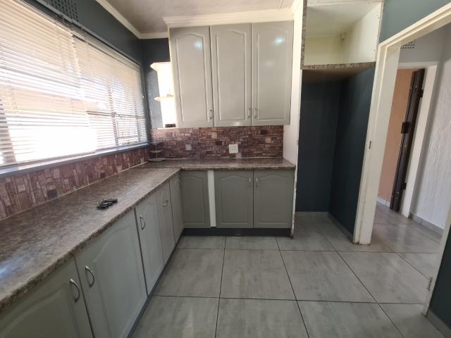 3 Bedroom House For Sale in Norkem Park