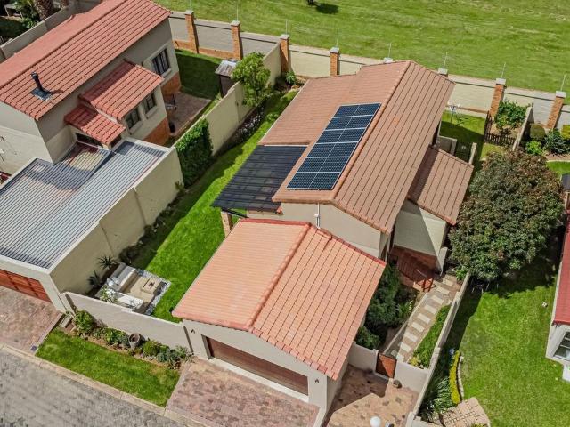 3 Bedroom house for sale in Northwold, Randburg