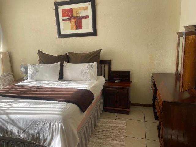 3 Bedroom House For Sale in Naturena