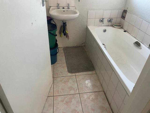 3 Bedroom House For Sale in Naturena