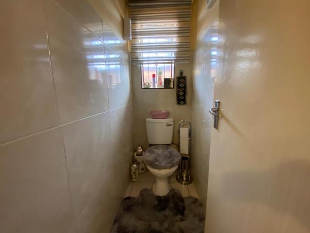 3 Bedroom House For Sale in Naturena
