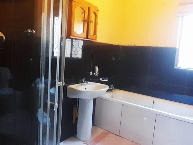 3 Bedroom House For Sale in Namakgale