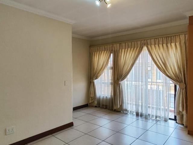 3 Bedroom House For Sale in New Market