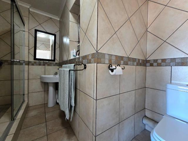 3 Bedroom House For Sale in New Redruth