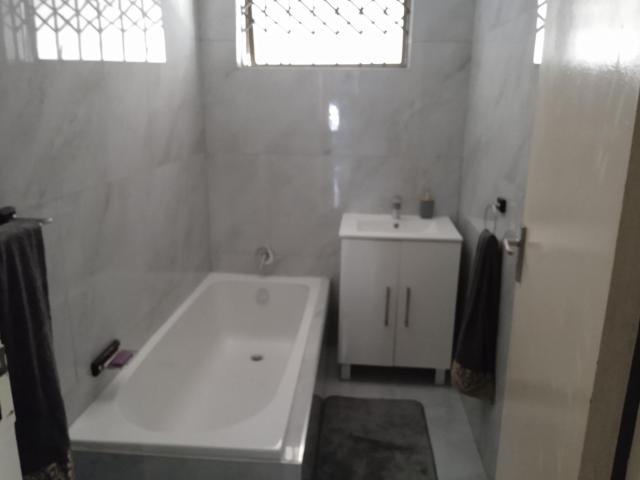 3 Bedroom House For Sale in South Hills