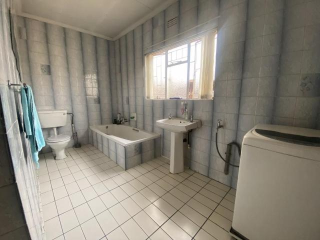 3 Bedroom house for sale in South Hills, Johannesburg
