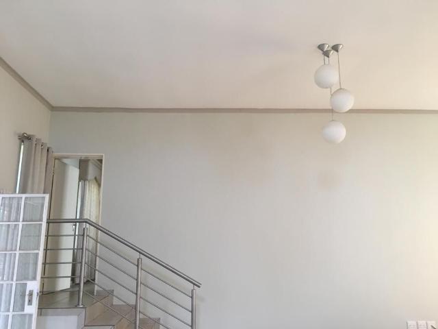 3 Bedroom House For Sale in Sonheuwel Ext 1