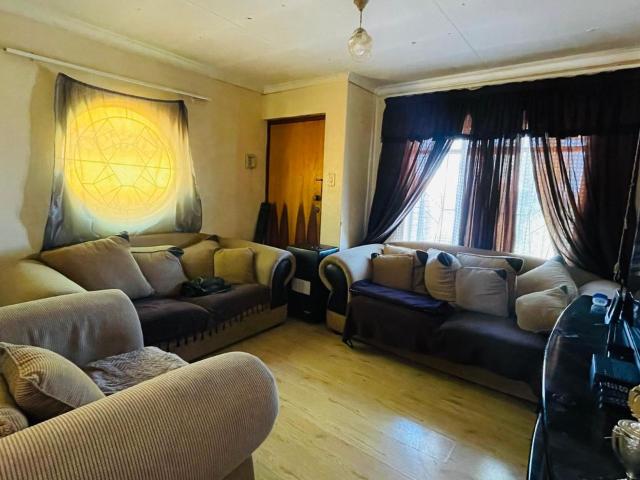 3 Bedroom house for sale in Soshanguve AA