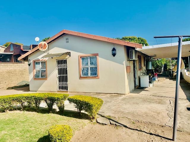 3 Bedroom House For Sale in Savannah Park