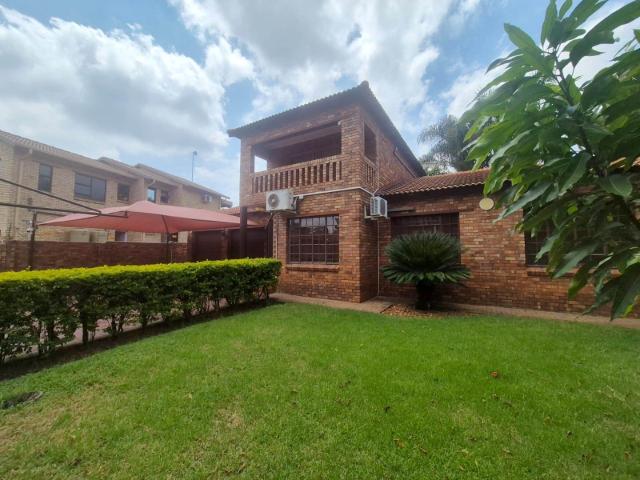 3 Bedroom House For Sale in Safari Gardens