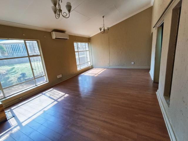 3 Bedroom House For Sale in Safari Gardens