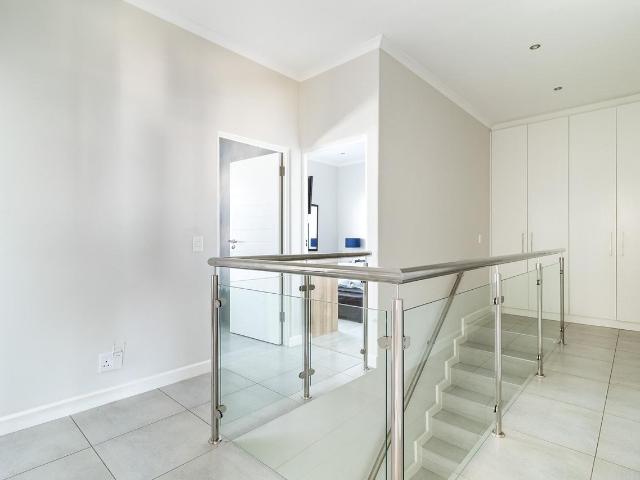 3 Bedroom house for sale in Sandown, Blouberg