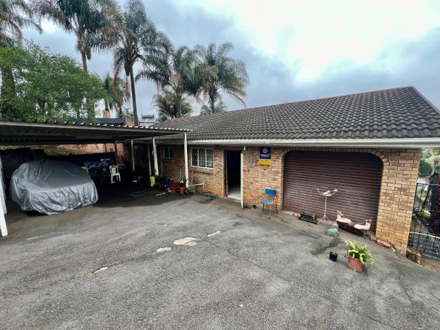 3 Bedroom House For Sale in Samanaville