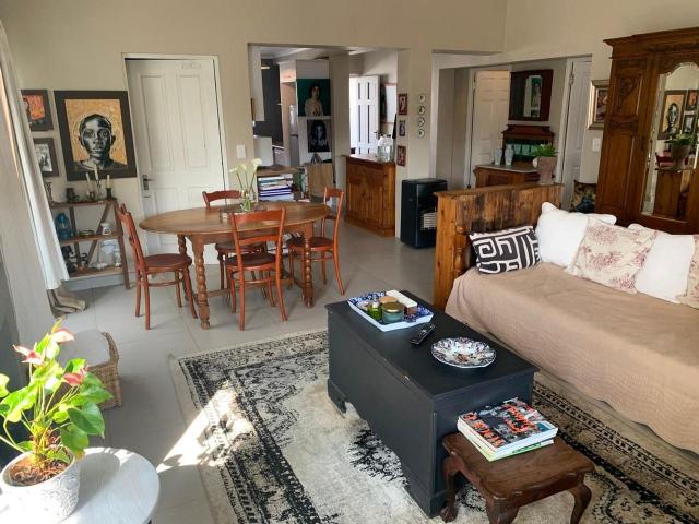 3 Bedroom House For Sale in Sandbaai