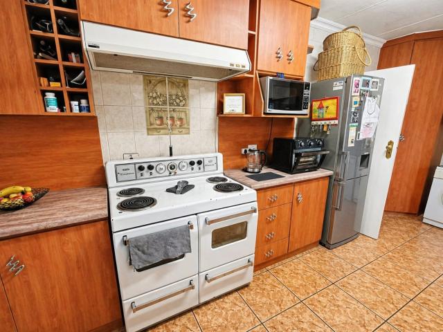 3 Bedroom House For Sale in Sasolburg Ext 5