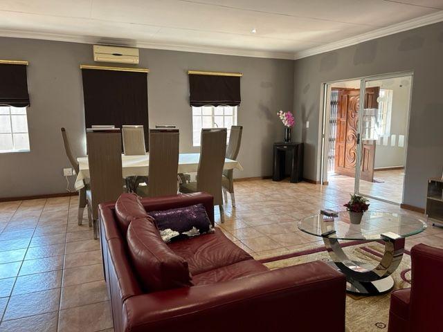 3 Bedroom House For Sale in Schoemansville