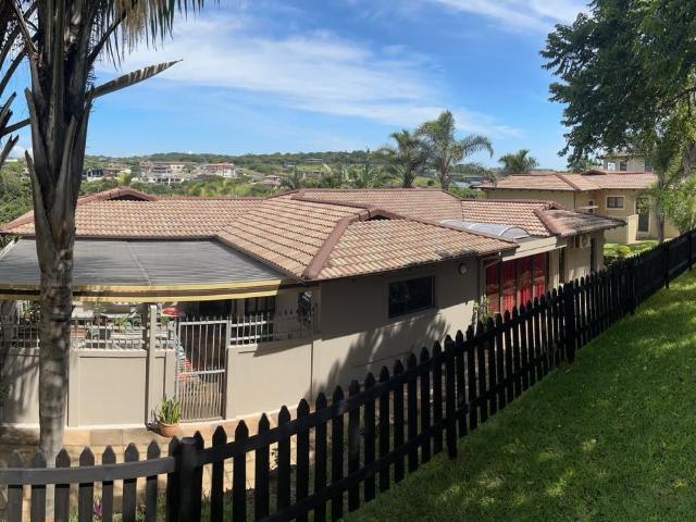 3 Bedroom House For Sale in Sheffield Beach