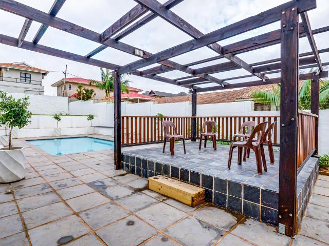 3 Bedroom House For Sale in Sheffield Beach