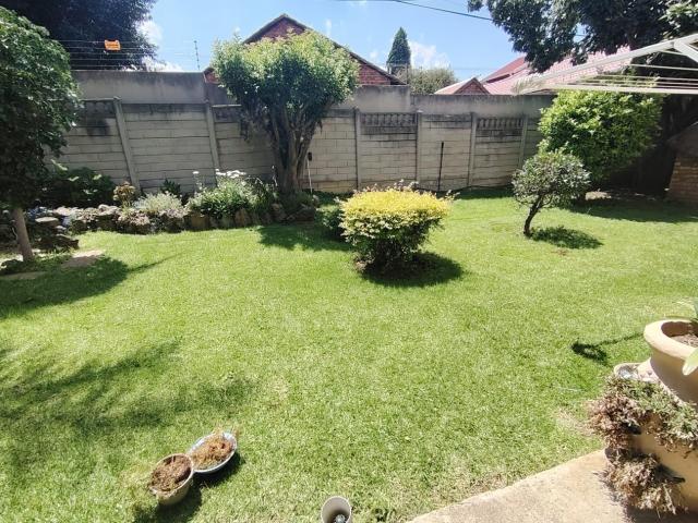 3 Bedroom House For Sale in Suideroord