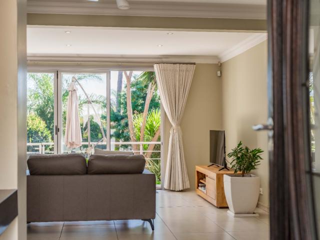 3 Bedroom House For Sale in Sunningdale