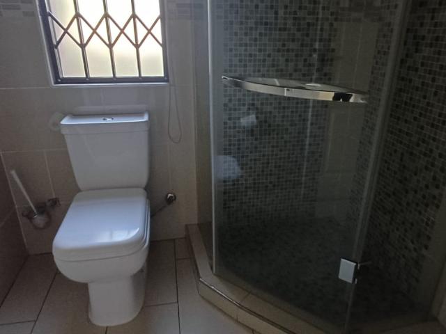 3 Bedroom House For Sale in Sunward Park