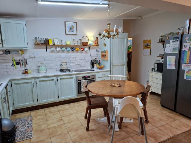 3 Bedroom House For Sale in Sweetwaters