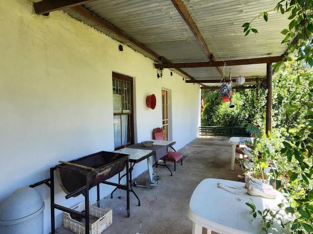 3 Bedroom house for sale in Porterville