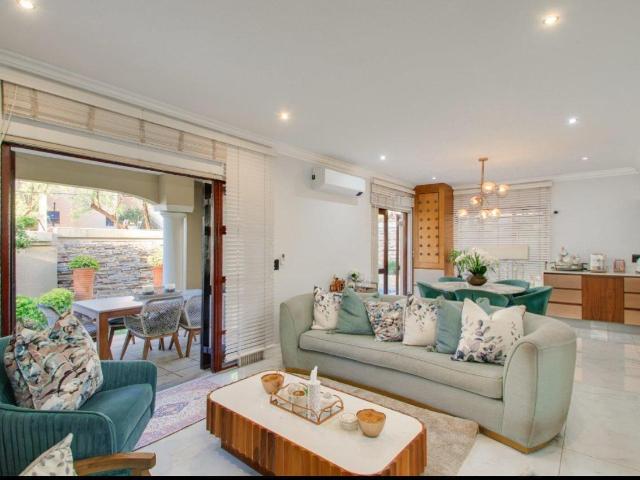 3 Bedroom House For Sale in Paulshof
