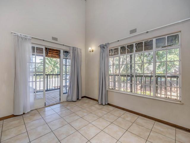 3 Bedroom House For Sale in Paulshof