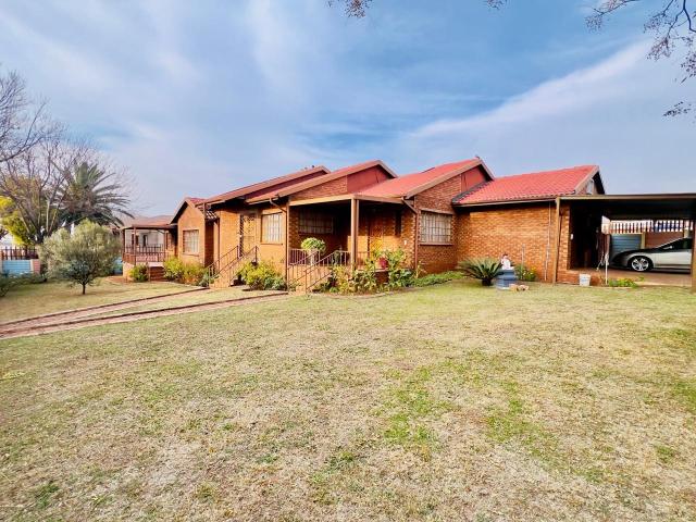 3 Bedroom House For Sale in Palm Ridge