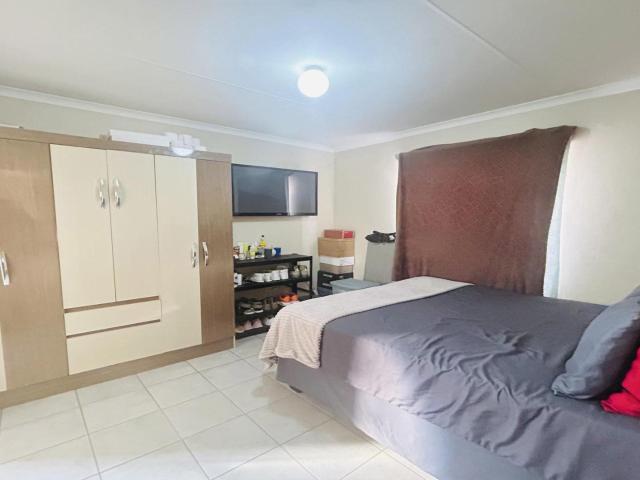 3 Bedroom House For Sale in Palm Ridge