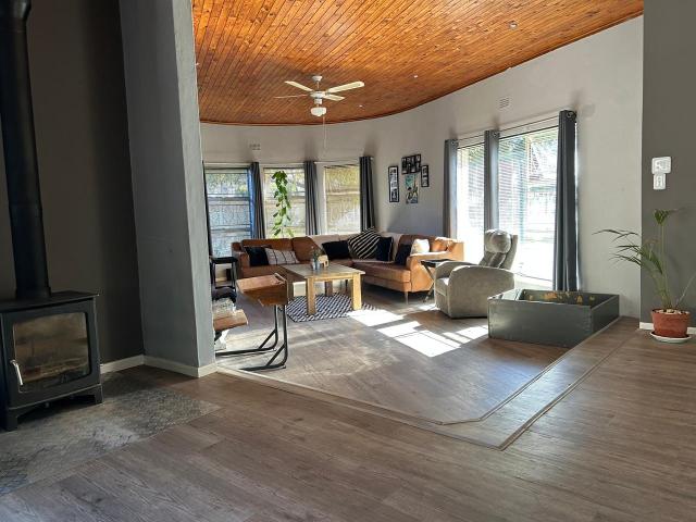 3 Bedroom House For Sale in Panorama