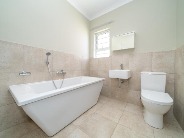 3 Bedroom House For Sale in Parkdene
