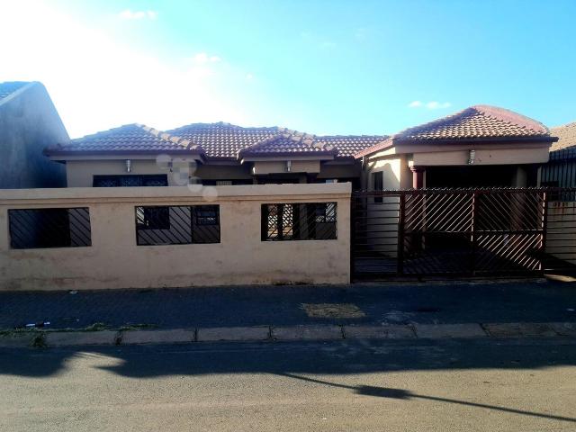 3 Bedroom house for sale in Pretoria West