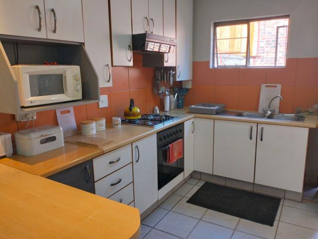 3 Bedroom House For Sale in Primrose