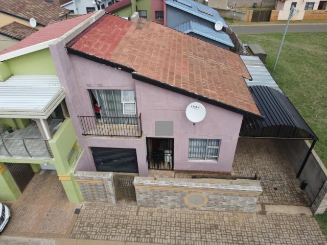 3 Bedroom House For Sale in Protea North