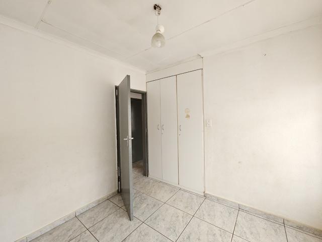 3 Bedroom House For Sale in Protea South