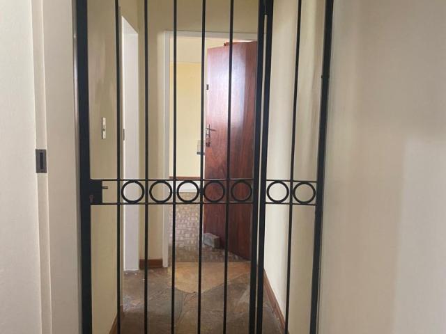 3 Bedroom House For Sale in Queenswood
