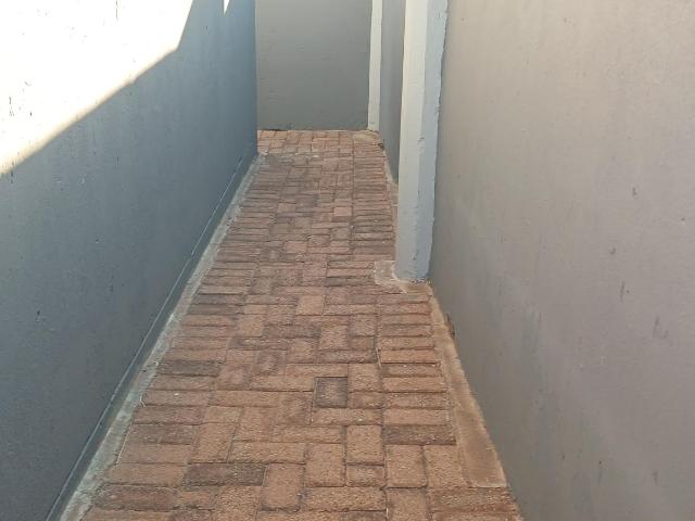 3 Bedroom house for sale in Quellerie Park, Krugersdorp